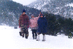 tumb23.GIF (14023 bytes)